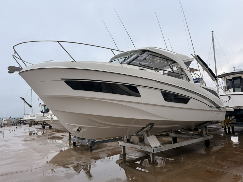 ベネトウ アンタレス9 OB写真